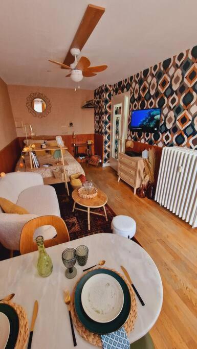 Studio 2 Pers Aux Inspirations 60S Chalon-sur-Saône Zewnętrze zdjęcie